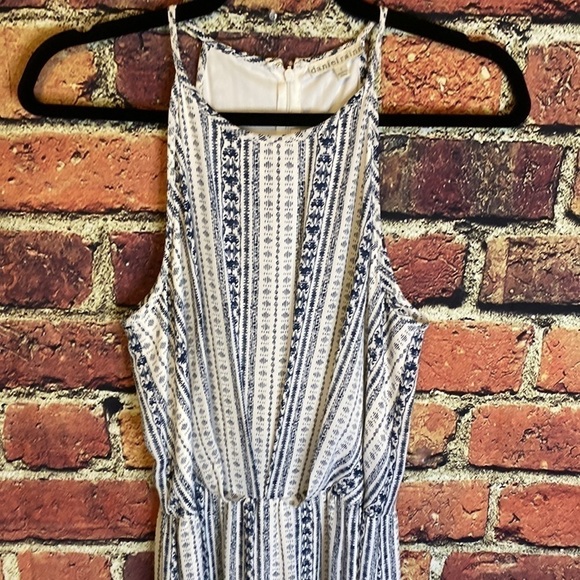Daniel Rainn White & Navy Halter Maxi Dress Size S - Picture 4 of 13